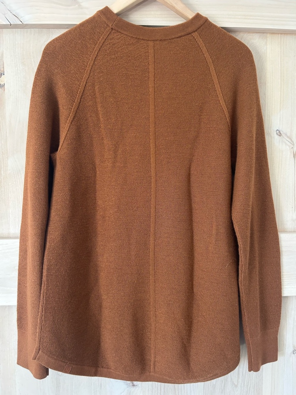 Lululemon Butternut Brown 100% Merino Wool Honeycomb crew Sweater EUC, Size 8 - Picture 3 of 11